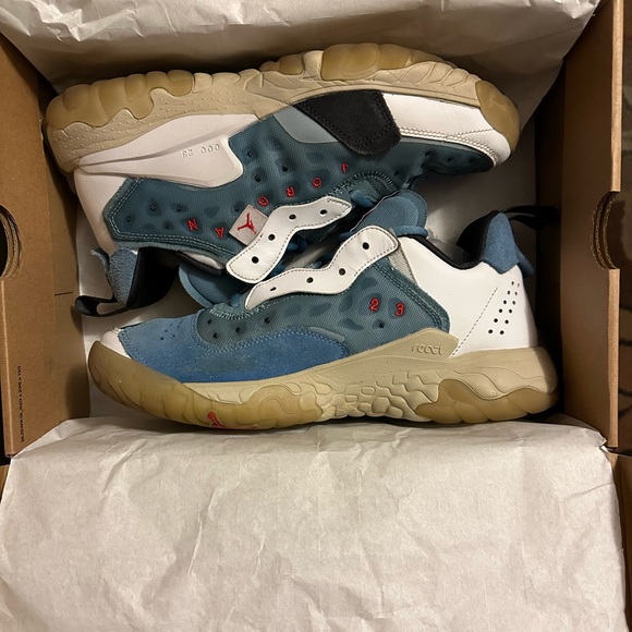 Jordan Delta 2 - Picture 7 of 12